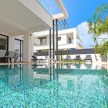 فيلة Levanda Platinum - Sunrise Sea View