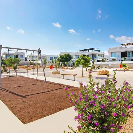 فيلة Levanda Platinum - Sunrise Sea View