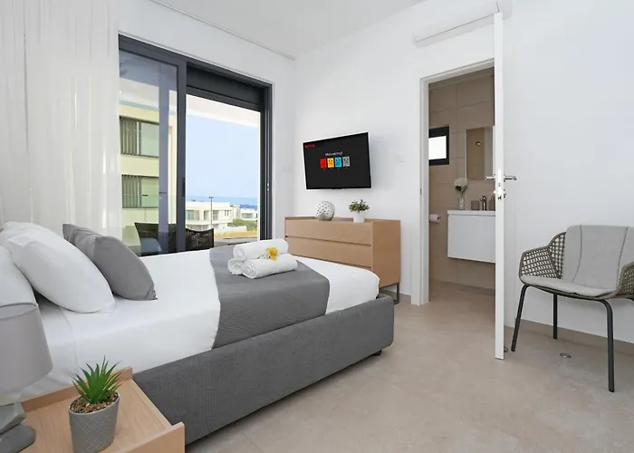 Levanda Platinum - Sunrise Sea View *