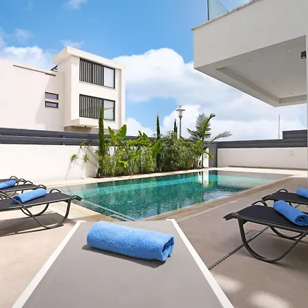 Levanda Platinum - Sunrise Sea View * Protaras